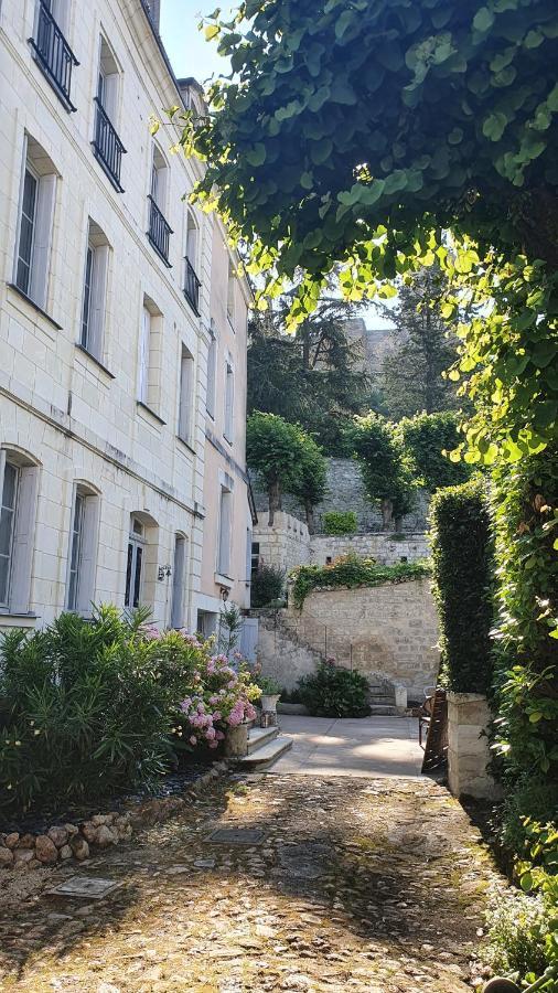 Hotel Les Destinées Chinon Exterior foto